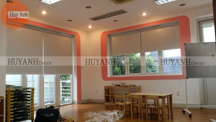 Lắp đặt màn sáo văn phòng tại TPHCM