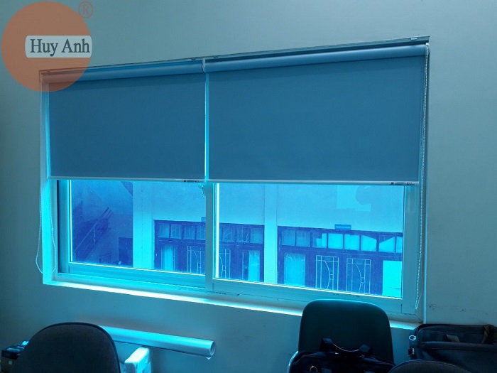 Rèm cuốn cửa sổ chung cư
