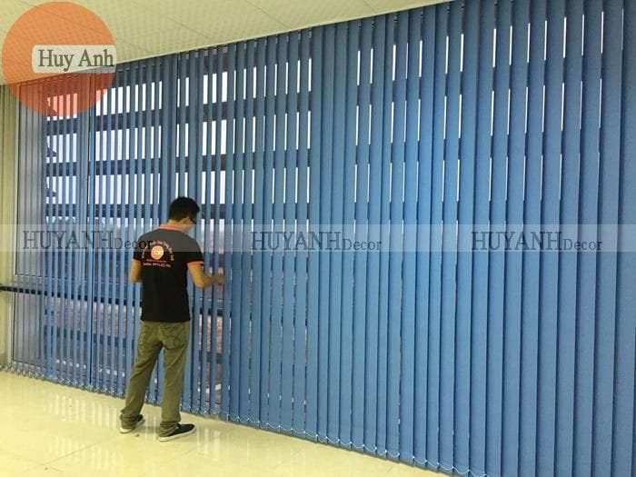 Lắp đặt và thi công rèm cửa lá dọc