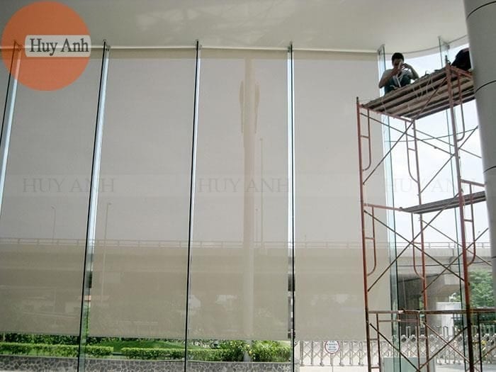 cách lắp rèm cuốn lưới