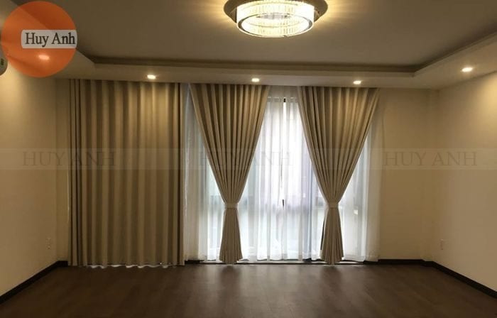 rem cua can ho chung cu