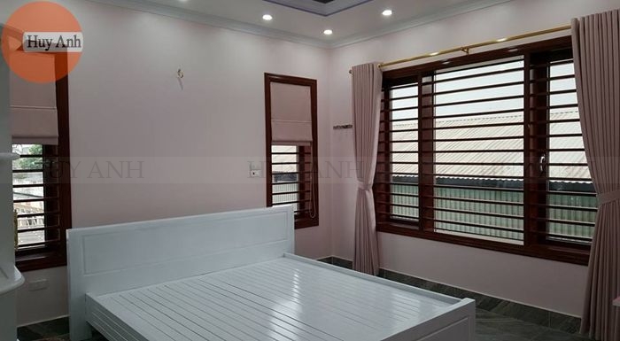 rem cua phong ngu