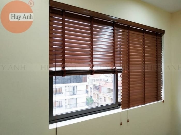 Rèm gỗ sồi nga tự nhiên (Còn 13 màu khác)