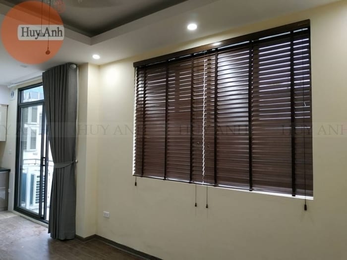 Rèm gỗ đoạn nhập khẩu châu âu MSJ8