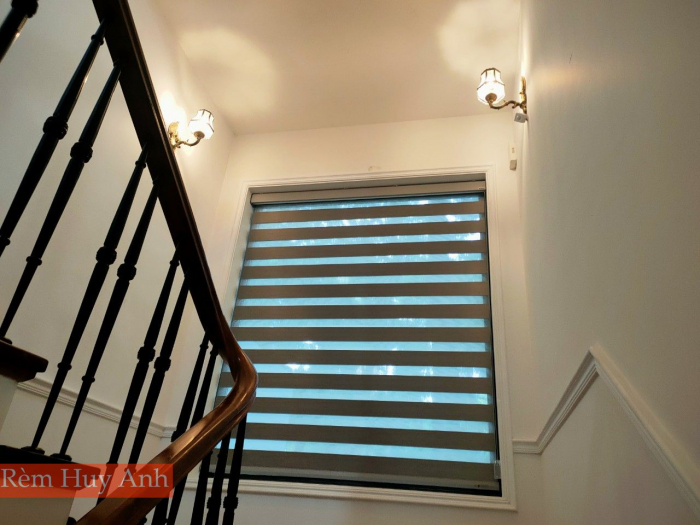 Rèm cầu thang biệt thự Vườn mai, Ecopark Hưng Yên