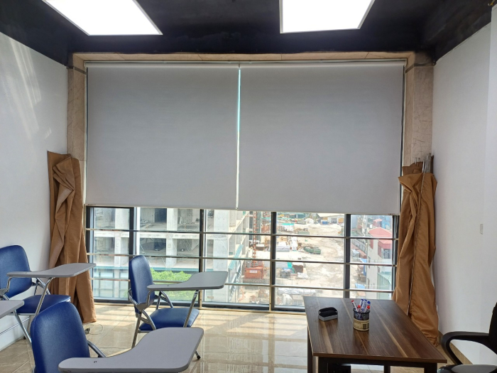 Lắp Rèm Kéo Văn Phòng Tại Nguyễn Khuyến, Hà Đông