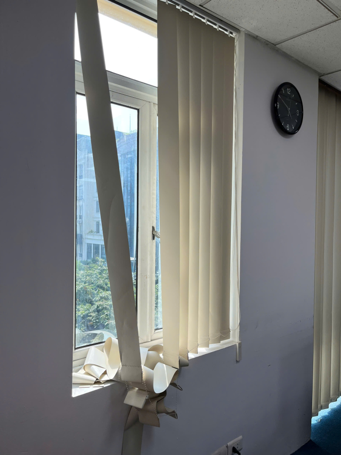 Địa chỉ sửa rèm lá văn phòng ở Dịch vọng hậu (150k)